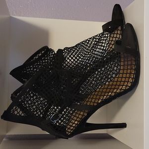 Fishnet Ankle boots